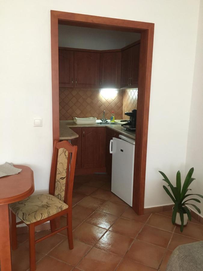 Noemi Apartman Apartment Hajduszoboszlo Exterior photo